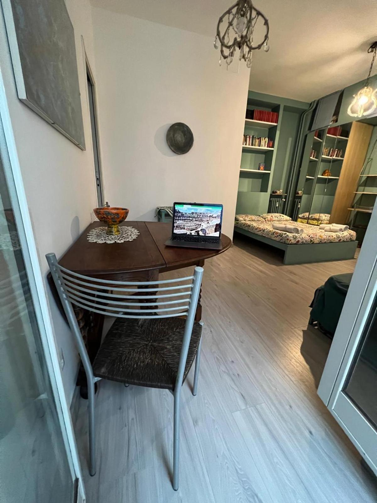 Cozy Near Vaticano Apartment